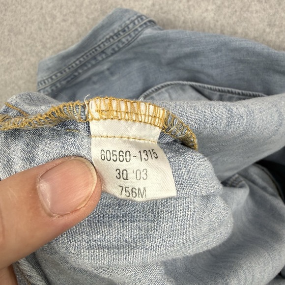 Vintage Levis Shirt Mens 2XL XXL Light Wash Denim Y2K Metal Buttons Long Sleeve - Picture 8 of 12